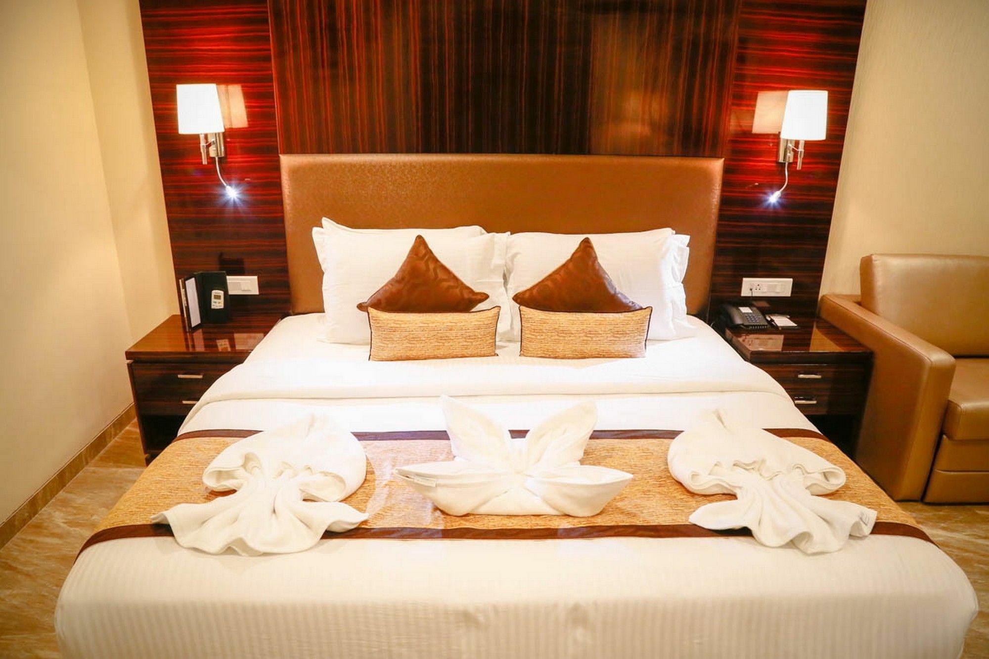 Fabhotel Prime Sarala Crown With Pool - Nr Calangute Beach Zewnętrze zdjęcie