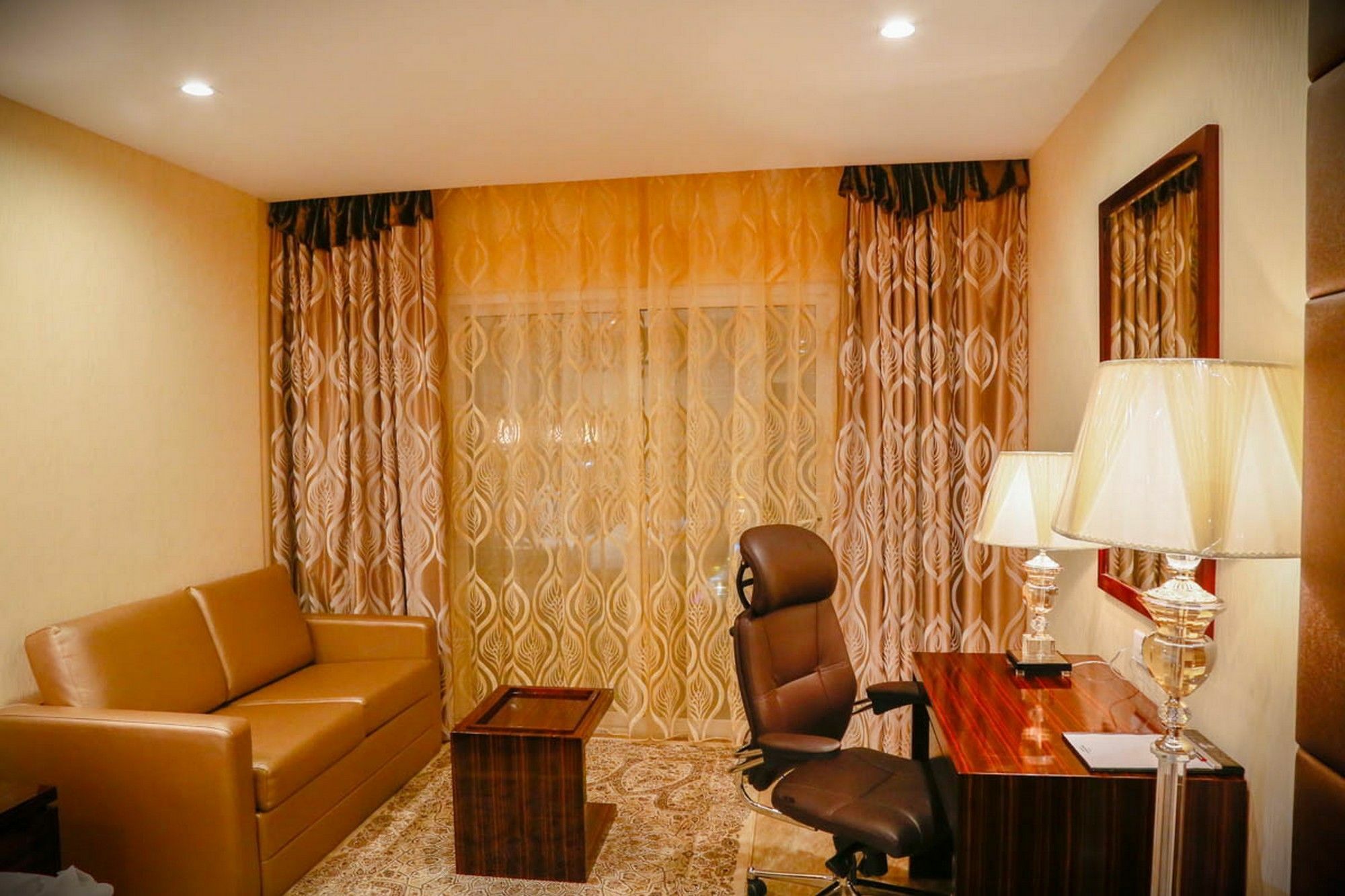 Fabhotel Prime Sarala Crown With Pool - Nr Calangute Beach Zewnętrze zdjęcie